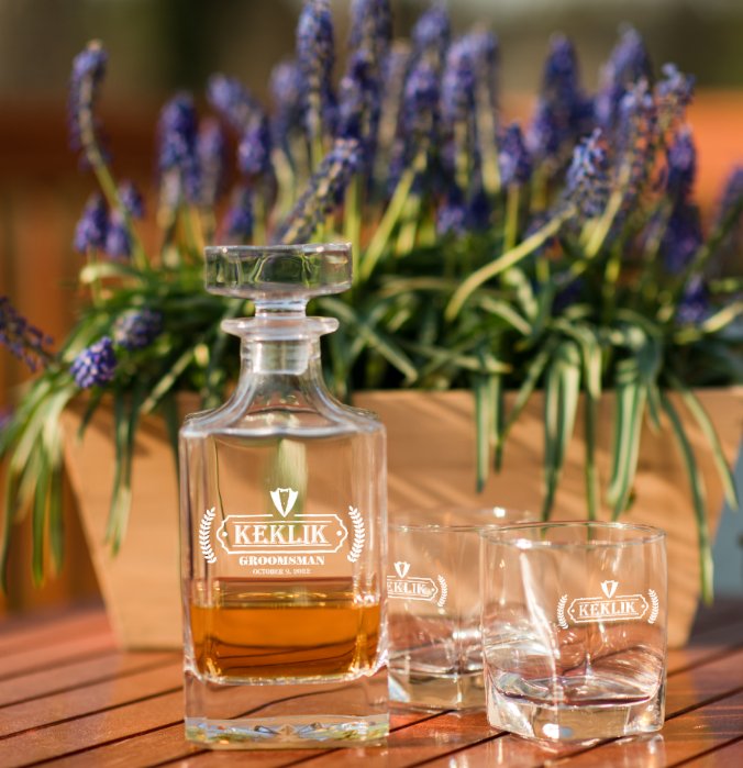 Pour Me One Decanter Set