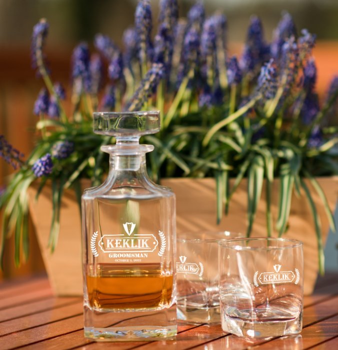 Pour Me One Decanter Set - GroomsDay