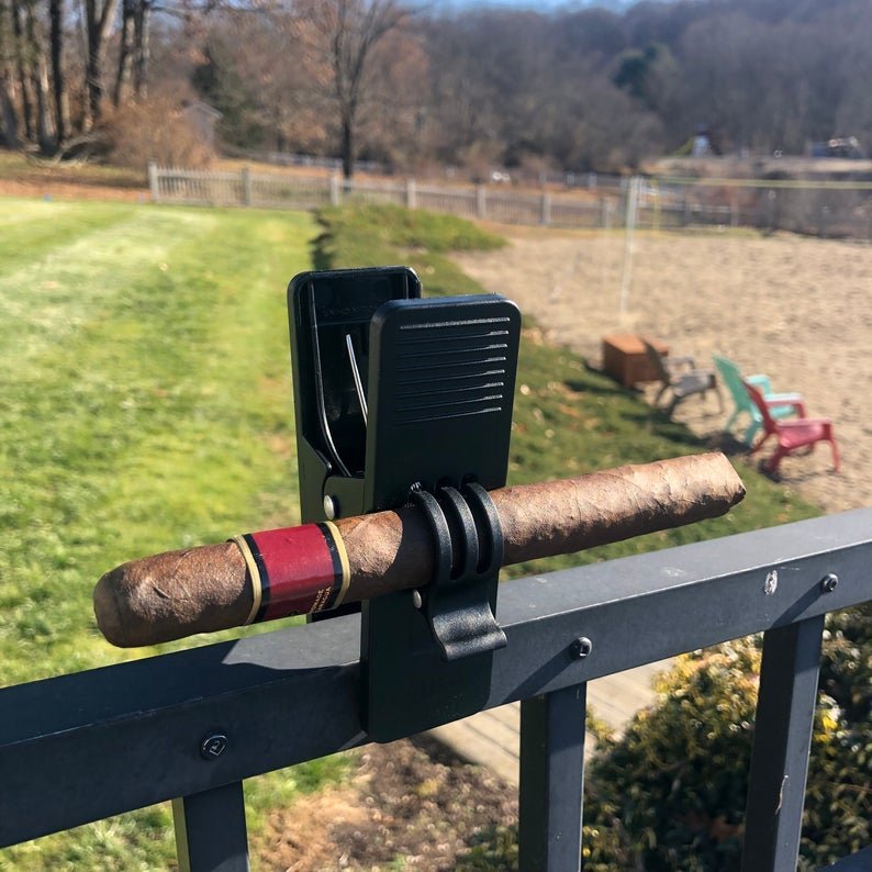 Golf Cigar Holder - On Sale - GroomsDay