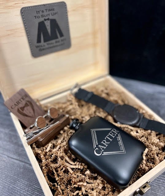 The Wearable Proposal - Proposal - GroomsDay