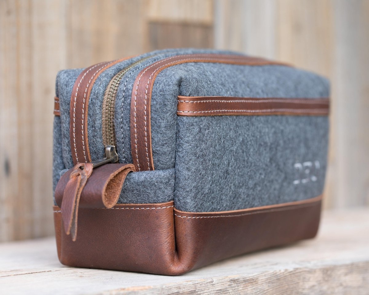 Felt & Leather Dopp Kit - Dopp Kit - GroomsDay