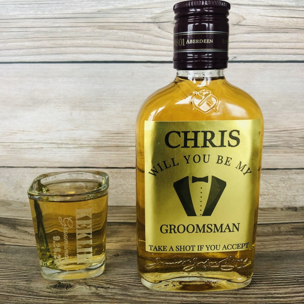 Groomsmen Pint Bottle Label - Proposal - GroomsDay
