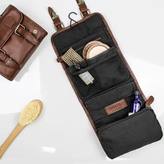 The Harvard Hanging Wash Bag - Dopp Kit - GroomsDay