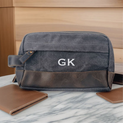 Personalized Travel Essentials for Men - Leather - GroomsDay