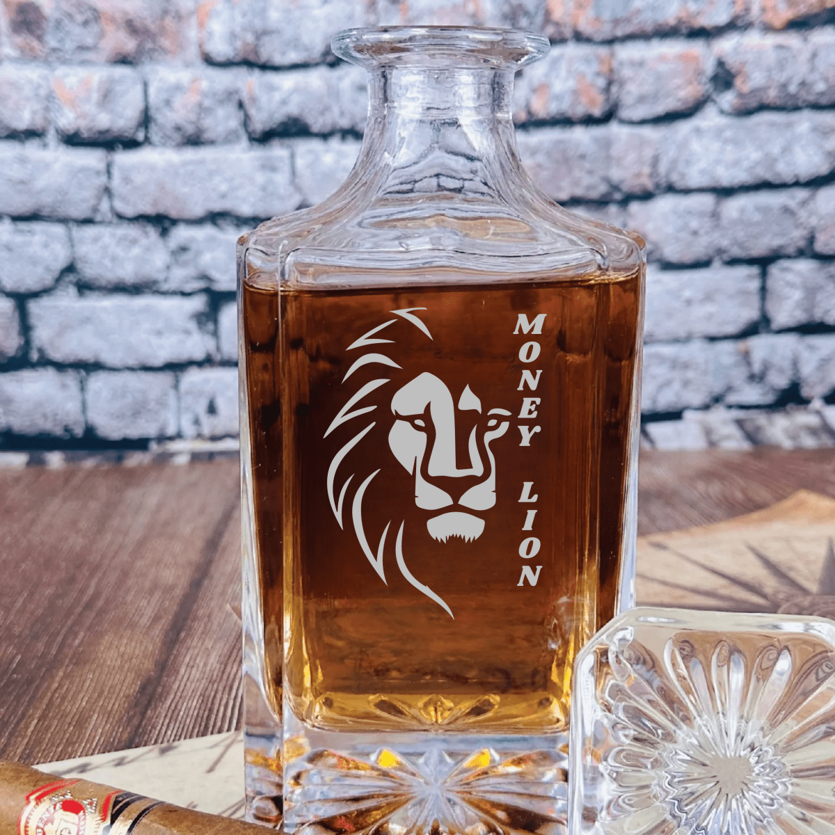 Custom Logo Decanter - Golf Outing - GroomsDay