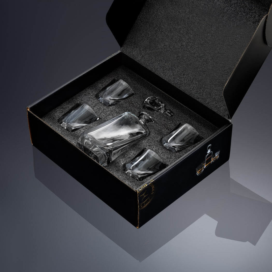 Twisted Lady Decanter Set - Decanter - GroomsDay