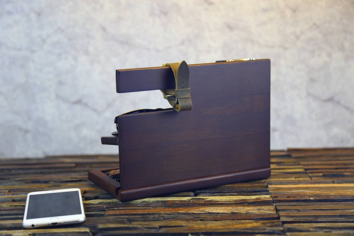 Wood Nightstand Tray - Professional - GroomsDay