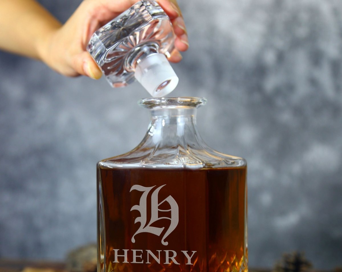 Crystal Whiskey Decanter - Bar - GroomsDay