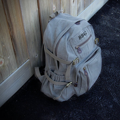 Kick Backpack - groovy threads - GroomsDay