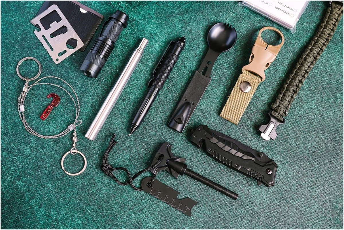 Ultimate Survival Kit - Gift Sets - GroomsDay