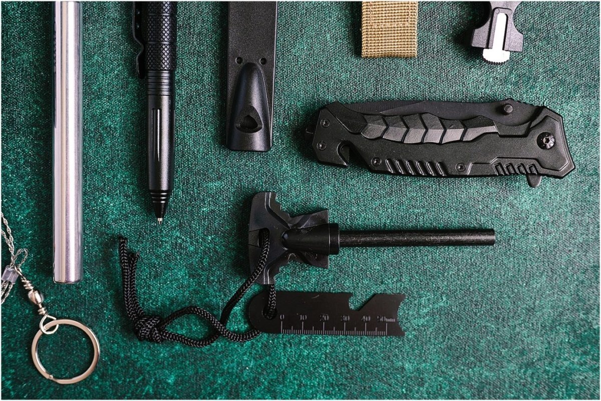 Ultimate Survival Kit - Gift Sets - GroomsDay
