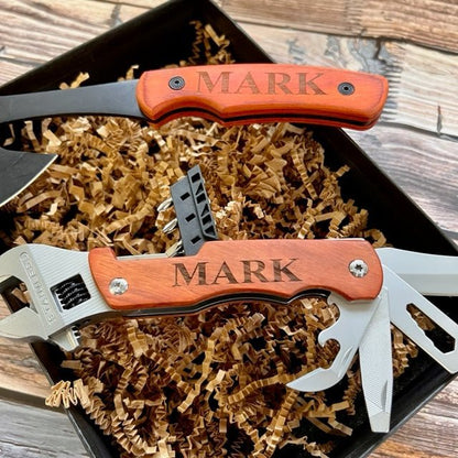 Ultimate Man Gift Box - Axes - GroomsDay