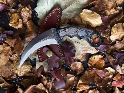 Raptor Claw - Damascus Knife - GroomsDay