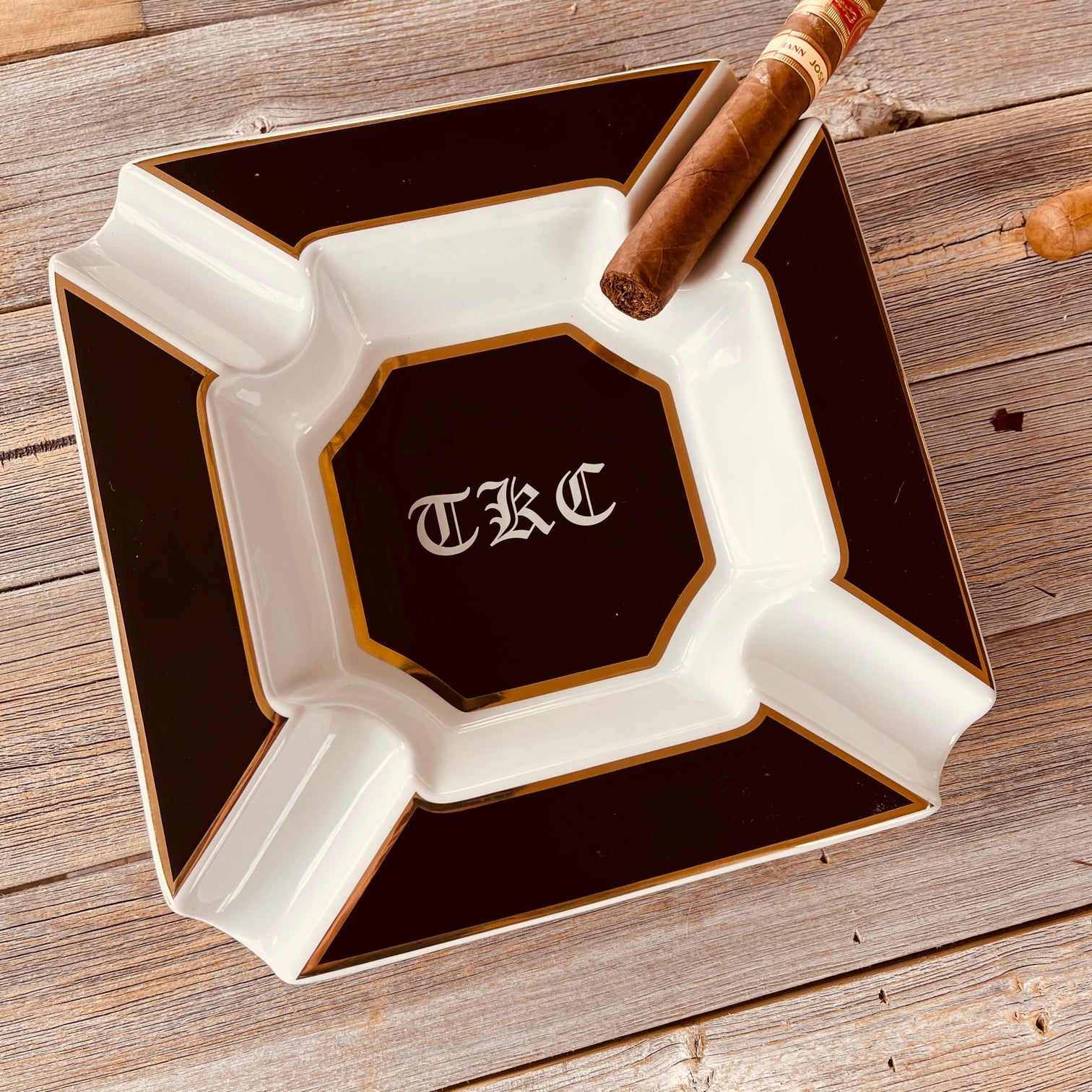 Custom Cigar Ashtray