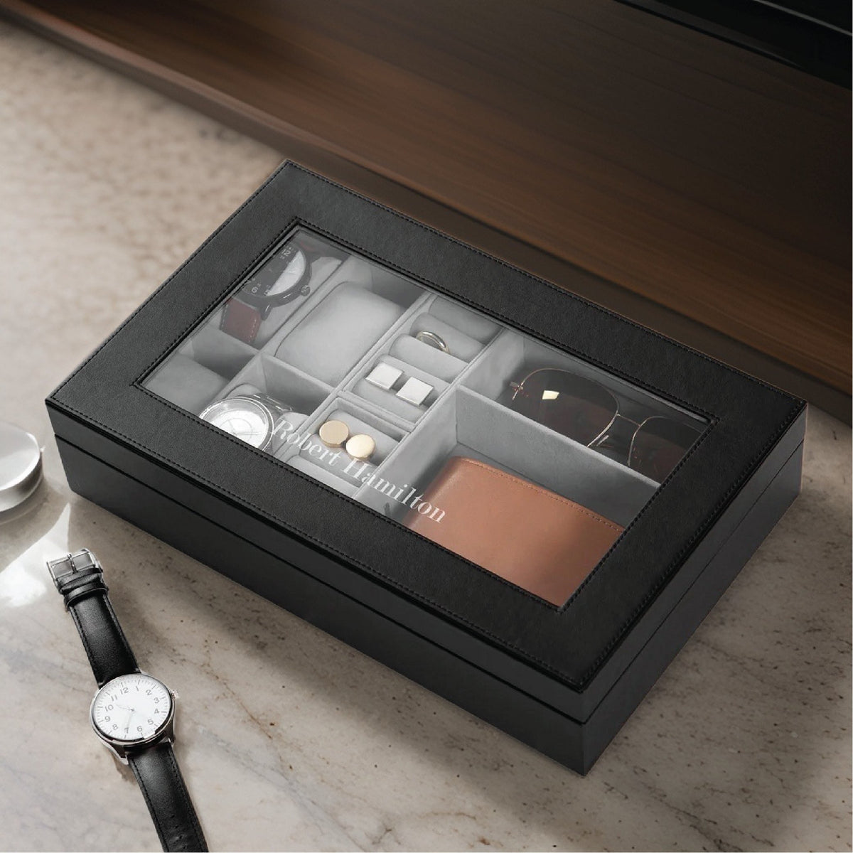 Personalized men&#39;s watch organizer with custom engraving