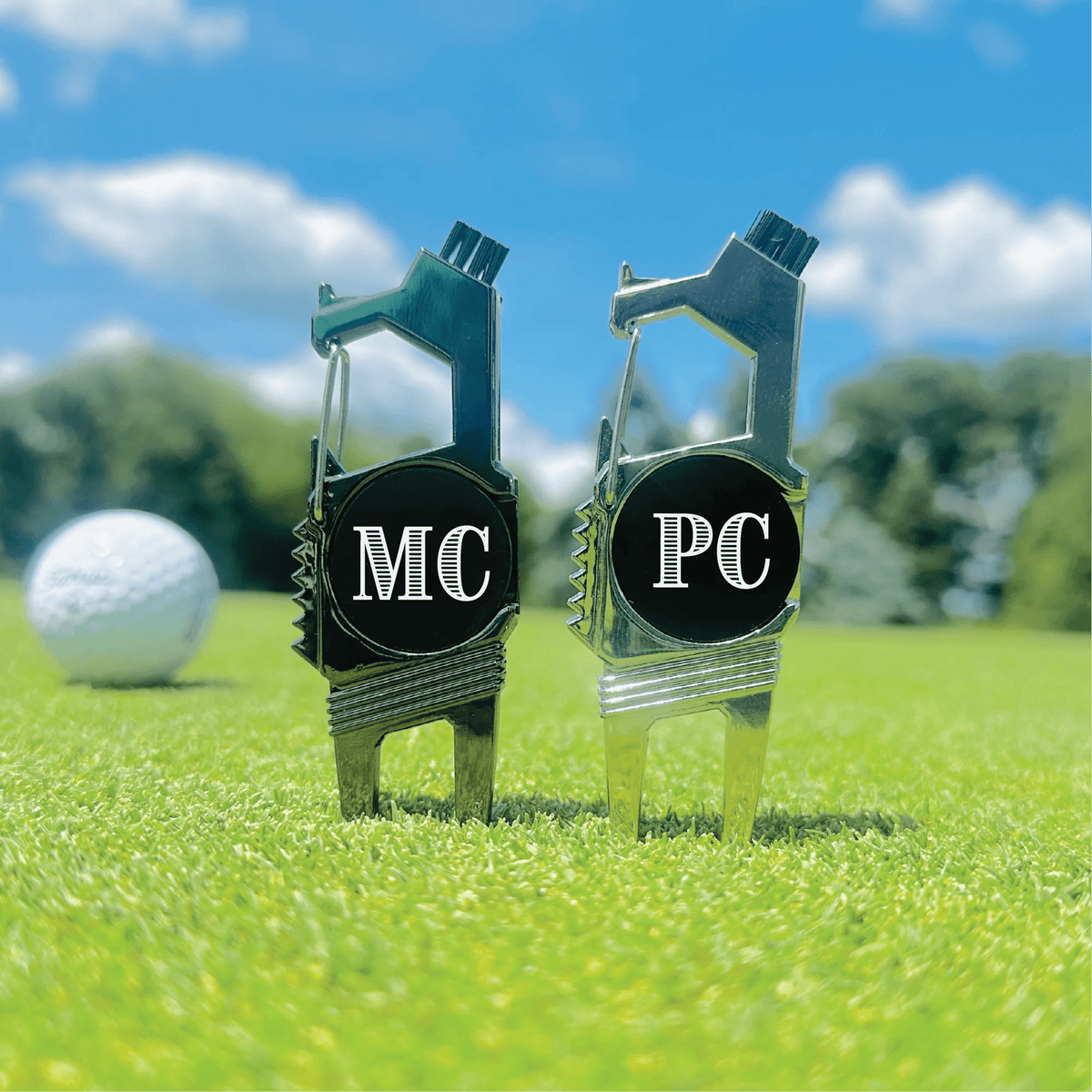 Versatile Monogrammed Golf Multi Tool – 5-in-1 Custom Divot Tool