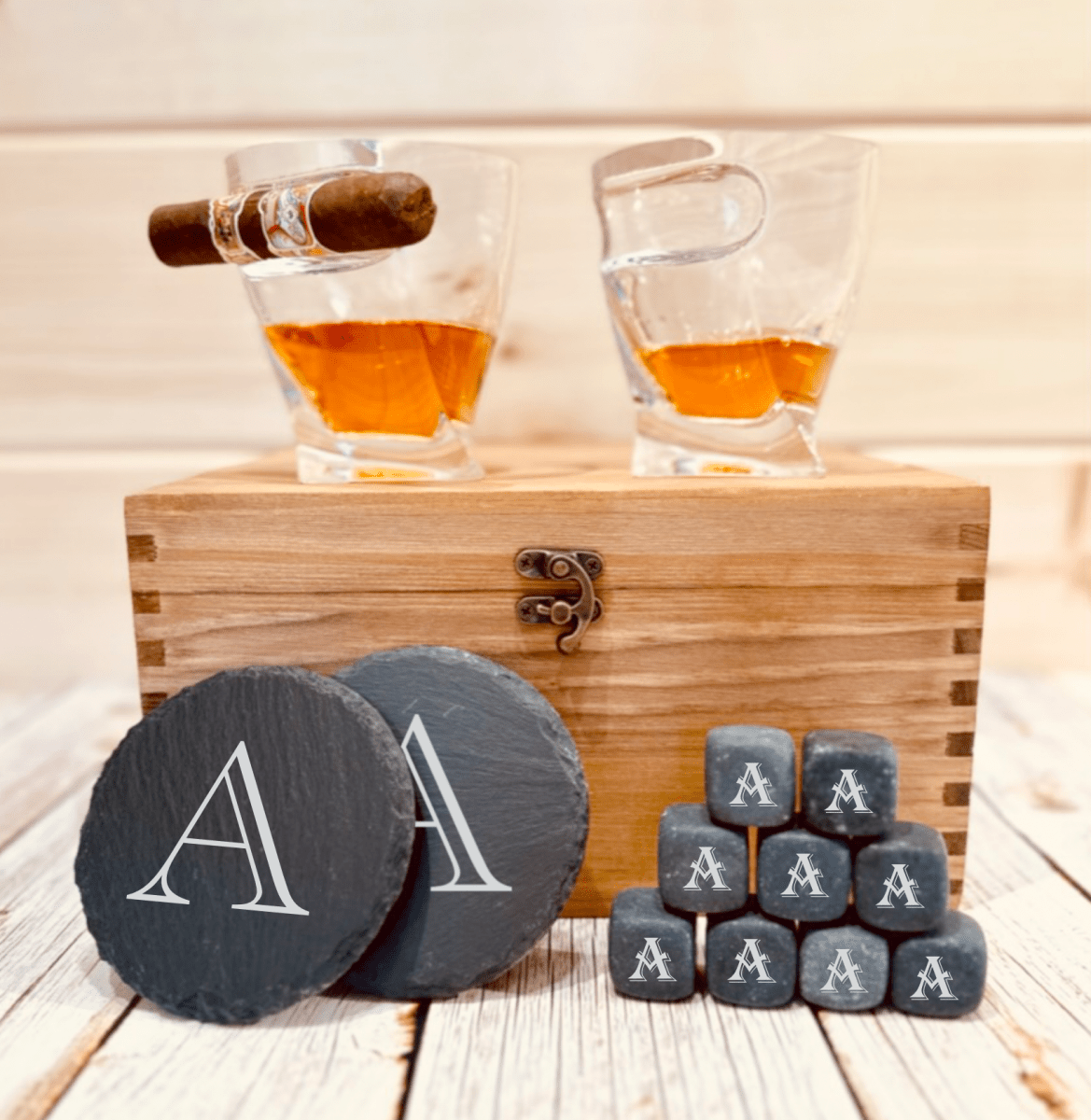 Elegant Personalized Whiskey Glass and Stones Set - Gift Set - GroomsDay