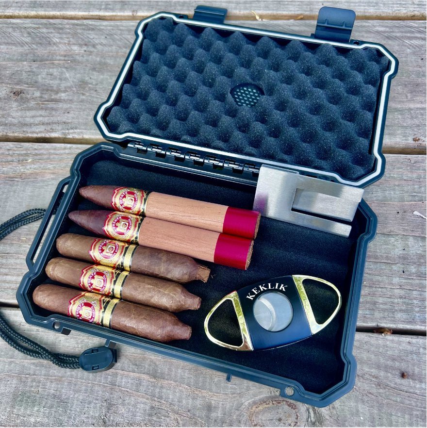 Humidor To Go - Humidifiers - GroomsDay