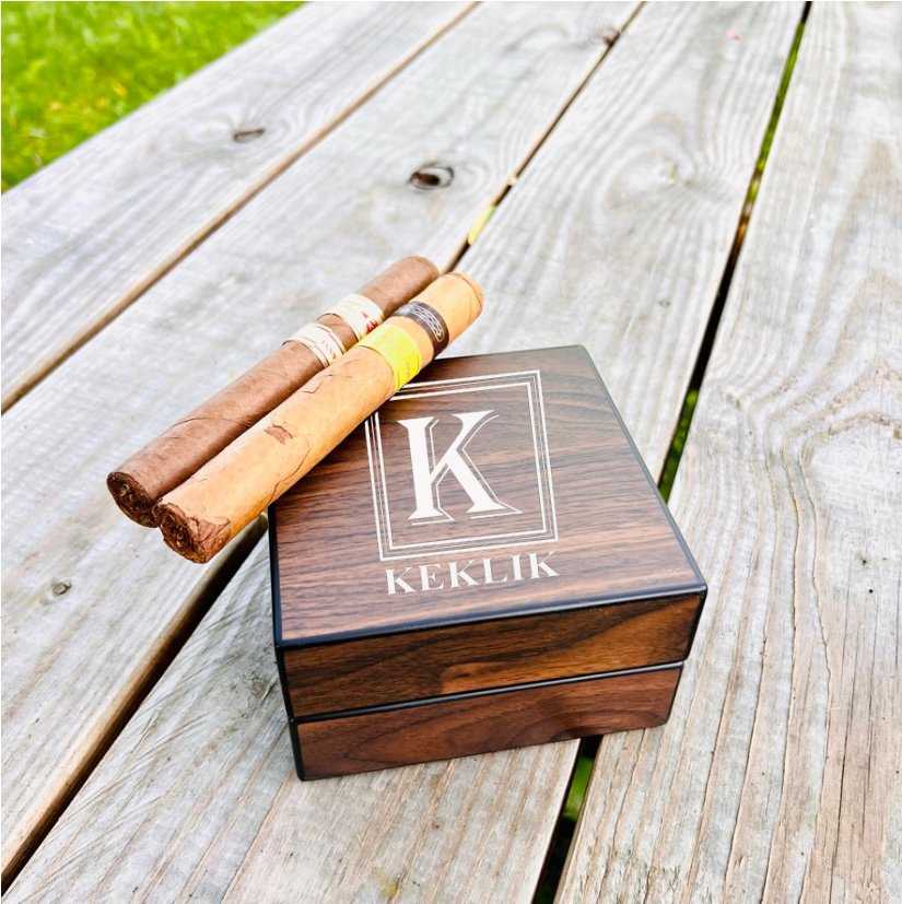 Personalized Folding Ashtray