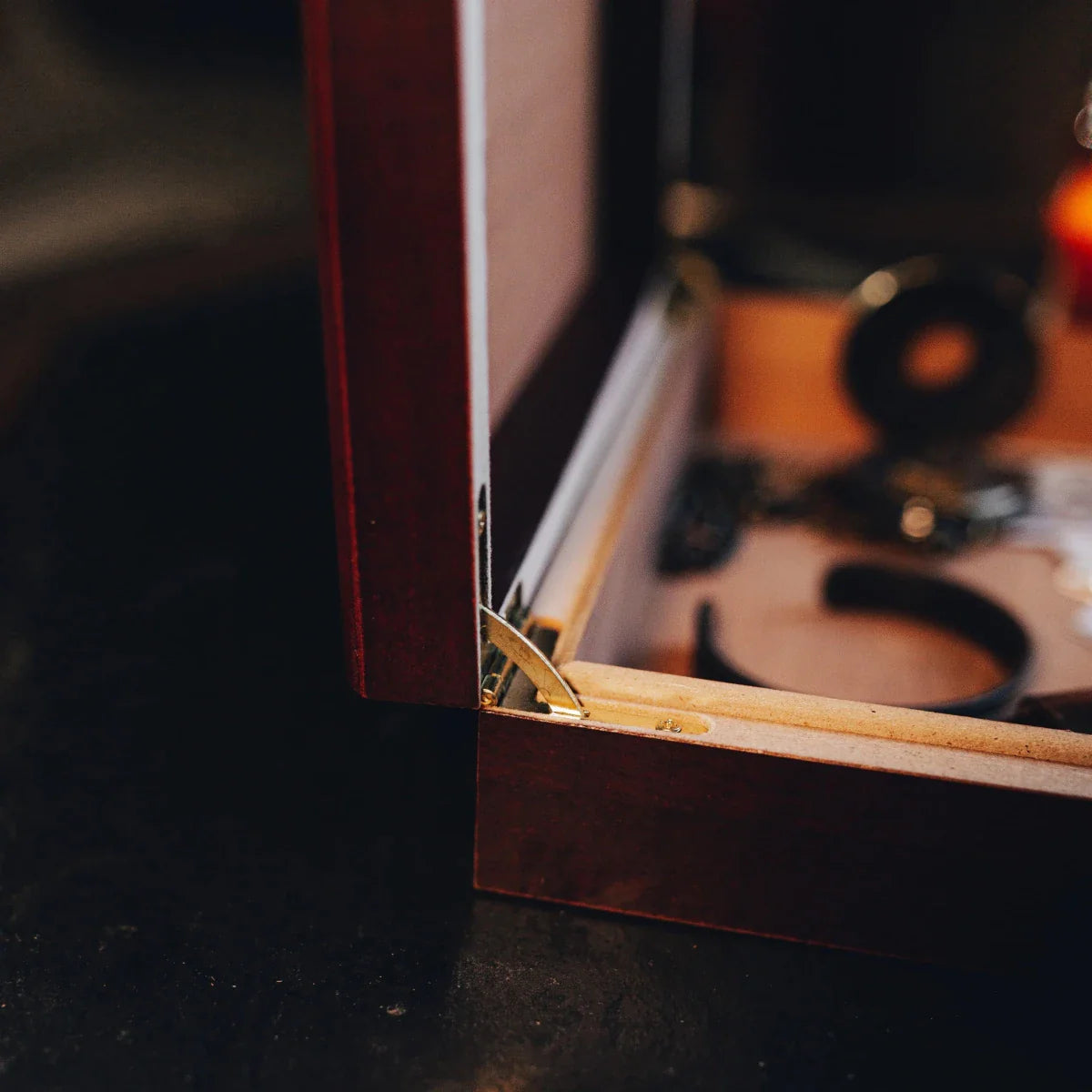 Personalized Keepsake Box - Gift Box - GroomsDay