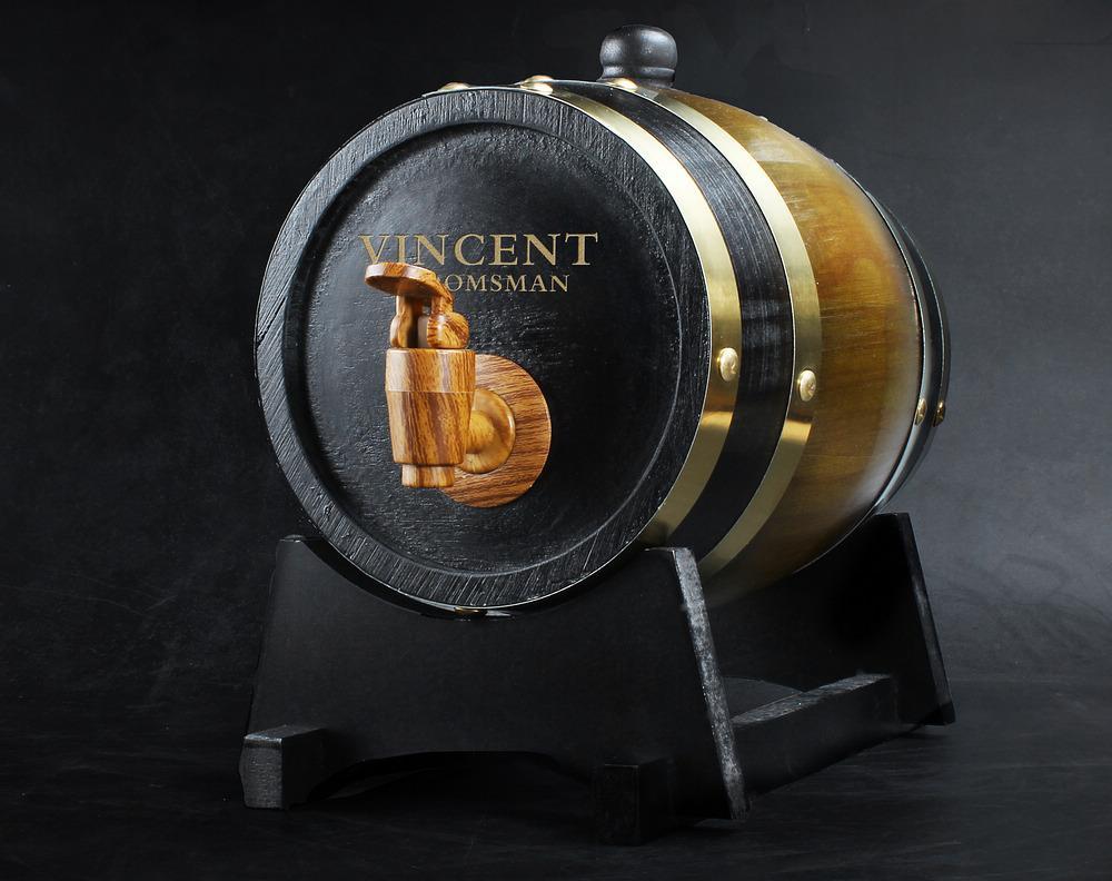 Custom Whiskey Barrel - Whiskey - GroomsDay
