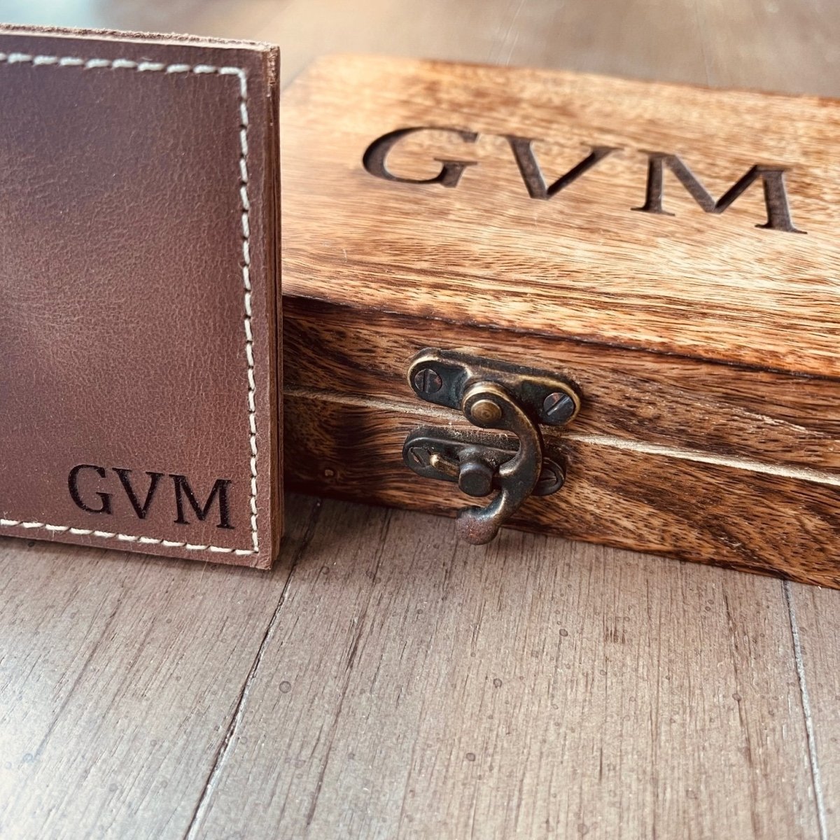 Bucks In a Box - Wallets - GroomsDay