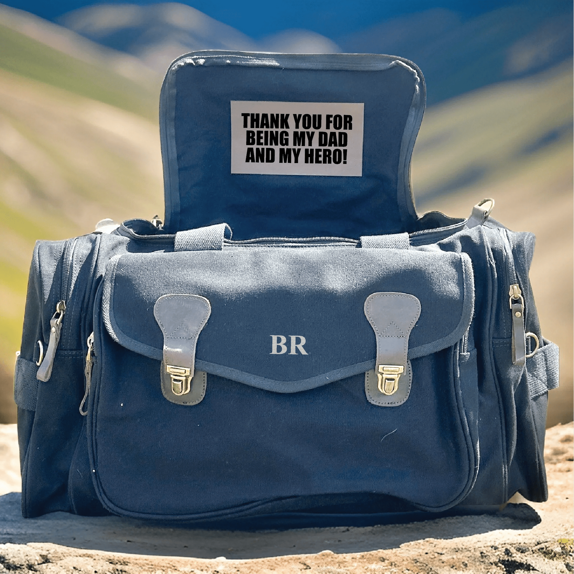 Power duffle bag Blue with Message