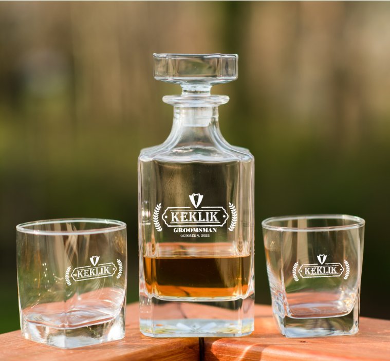 Pour Me One Decanter Set - GroomsDay
