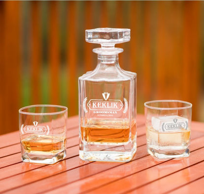 Pour Me One Decanter Set - GroomsDay