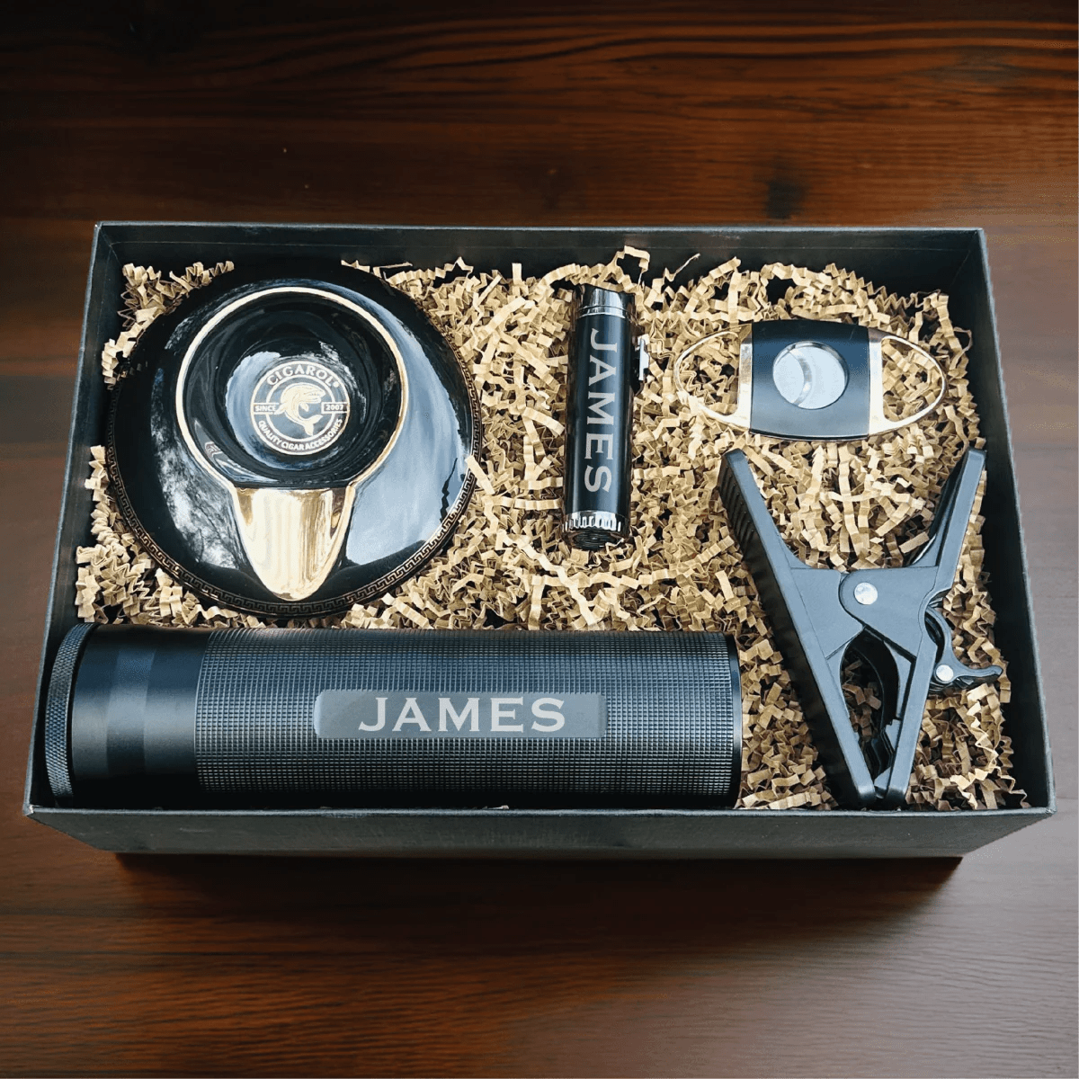 Deluxe Cigar Gift Set - Cigar - GroomsDay