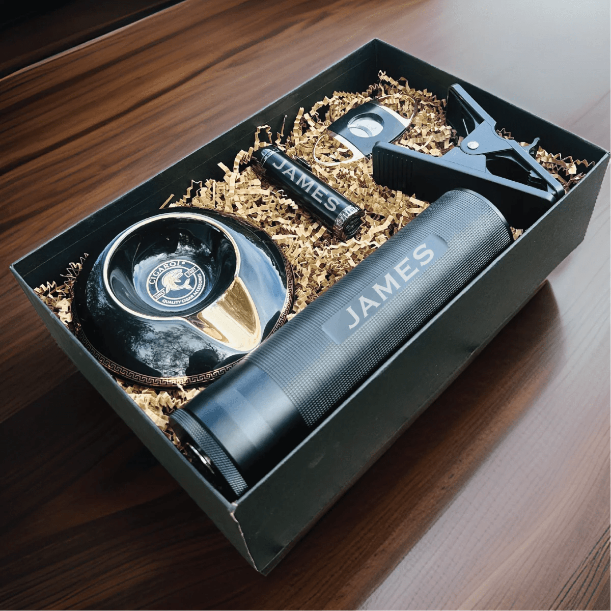 Deluxe Cigar Gift Set - Cigar - GroomsDay