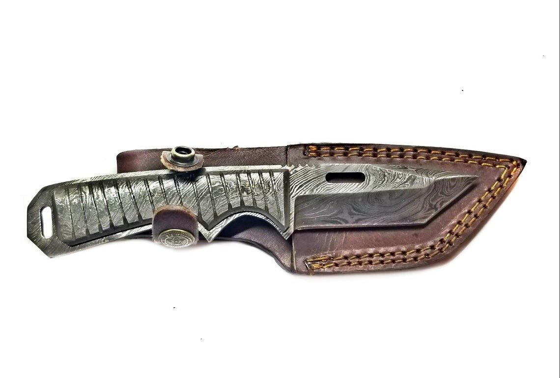 Damascus Knife