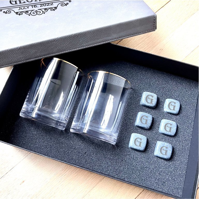 Golden Groomsmen Gift Set - Whiskey - GroomsDay