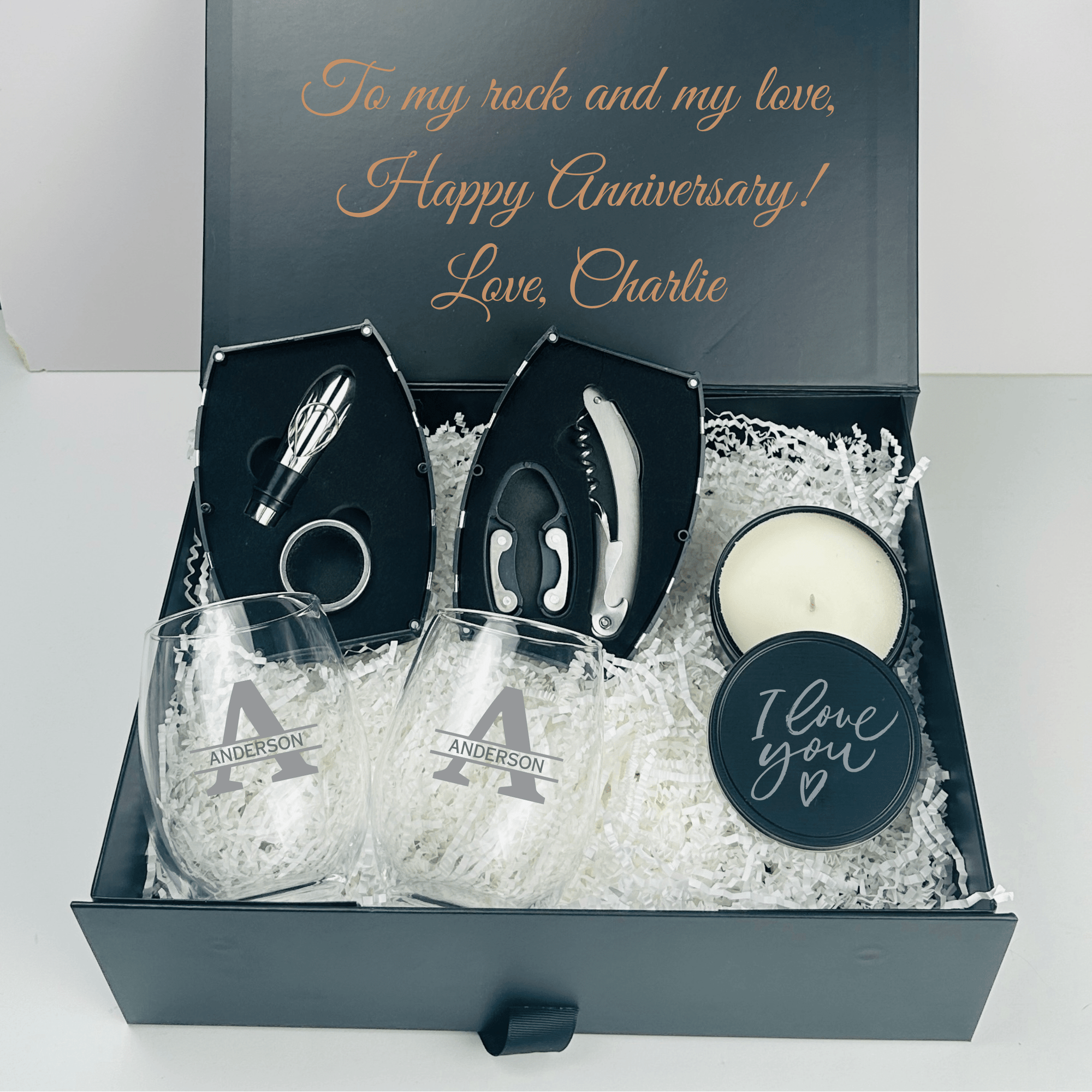 Customized Anniversary Wine Gift Set