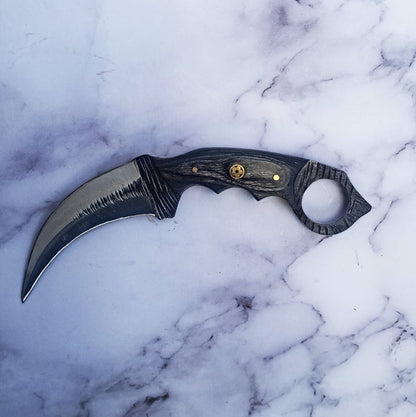 Raptor Claw - Damascus Knife - GroomsDay
