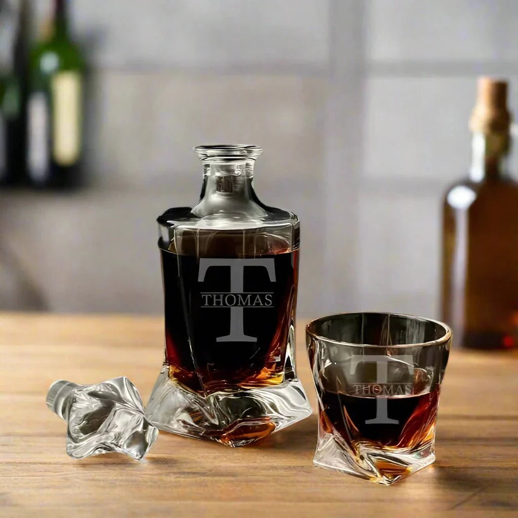 Twisted Bourbon Set - Decanter Set - GroomsDay