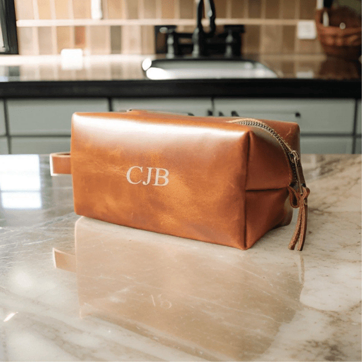 Custom Leather Dopp - Dopp Kit - GroomsDay