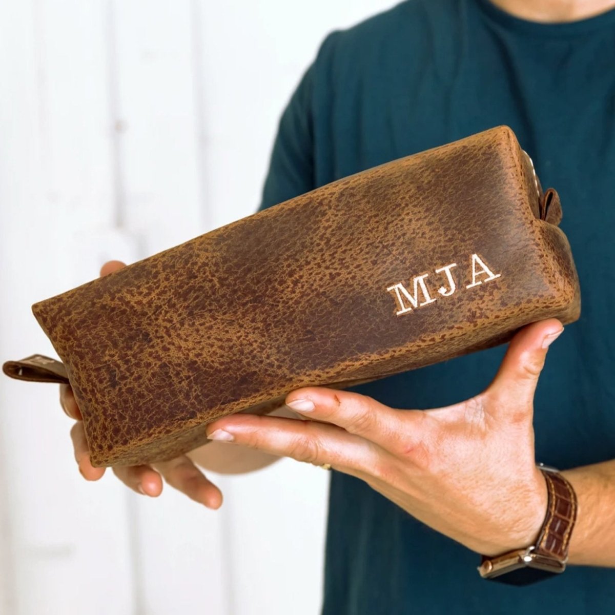 Leatherman Toiletry - Dopp Kit - GroomsDay
