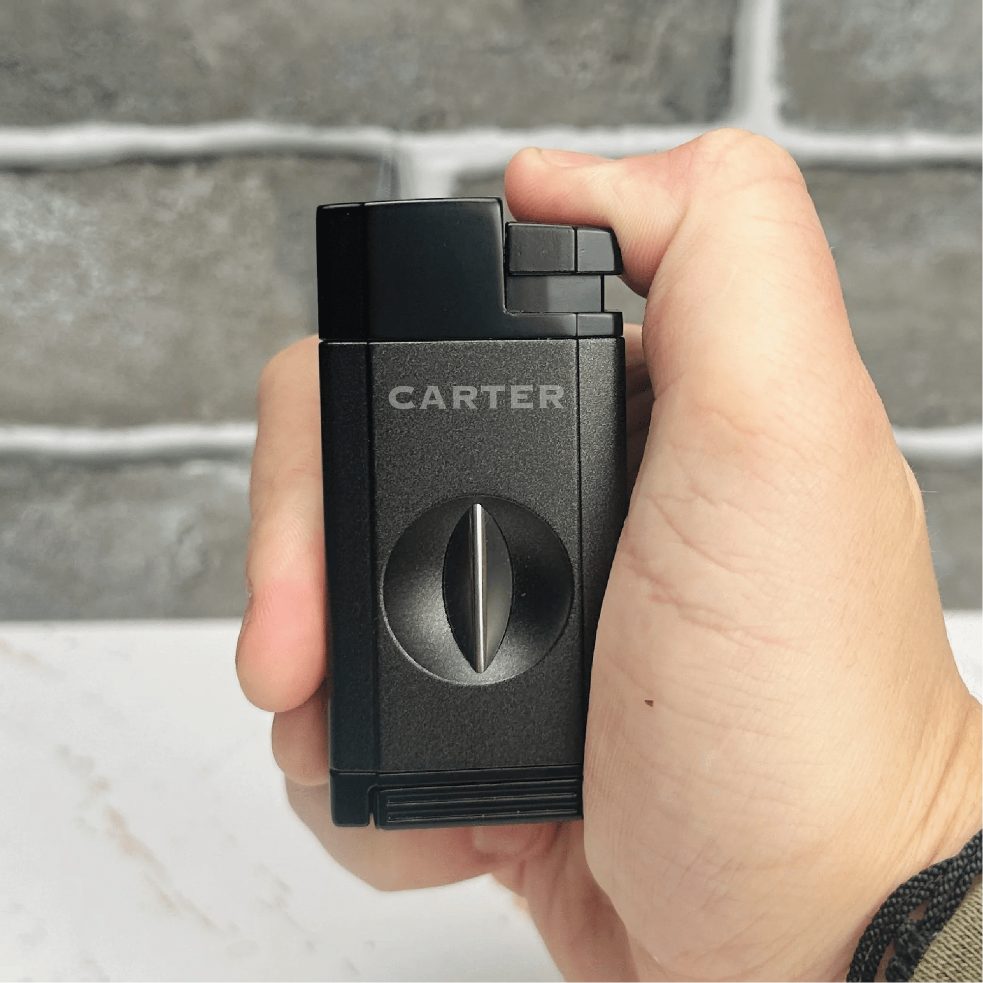 Personalized V-Cut Lighter with Dual Flame and Cutter