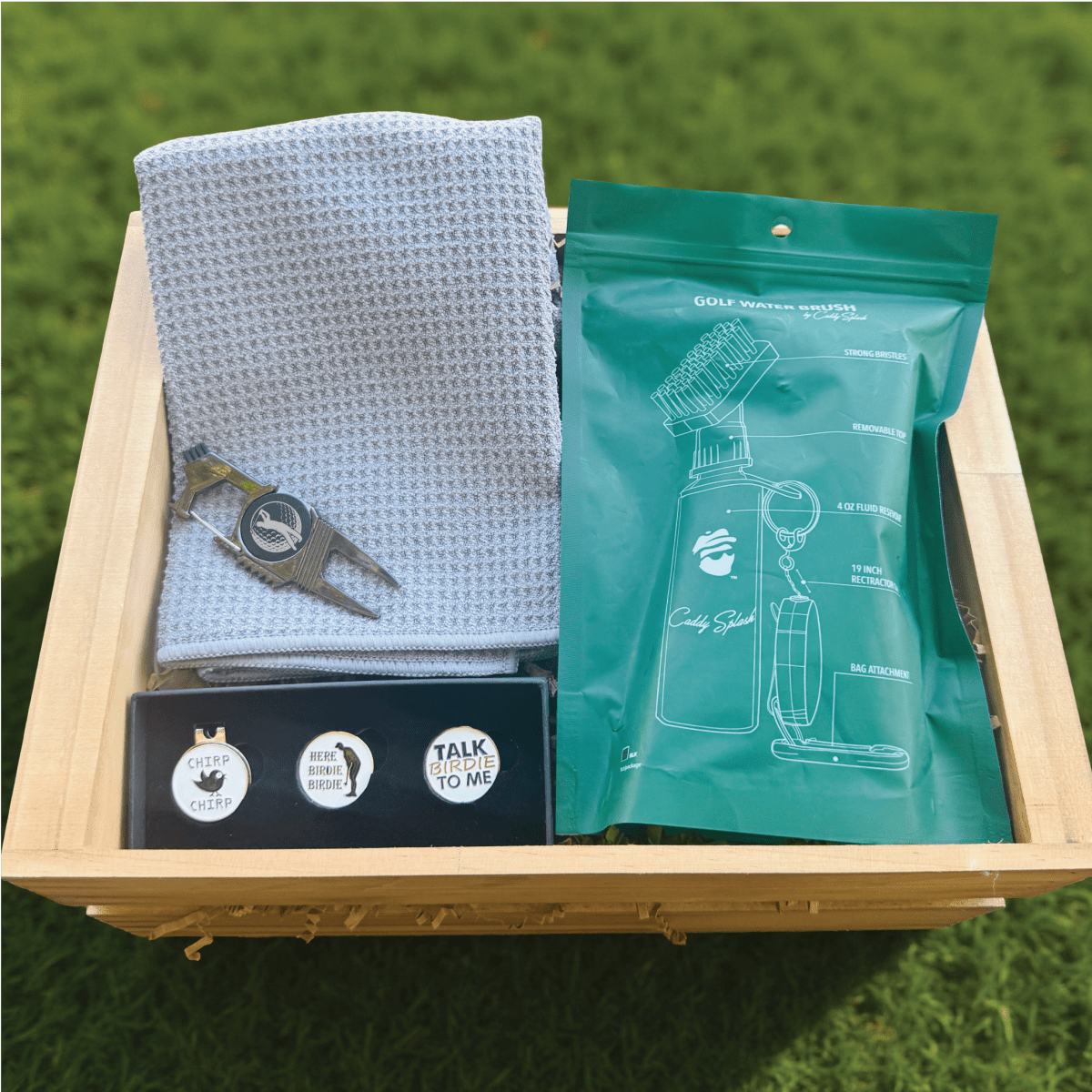 On - the - Green Essentials Set - Golf - GroomsDay