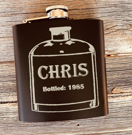 Twist and Shoot - Flask - GroomsDay