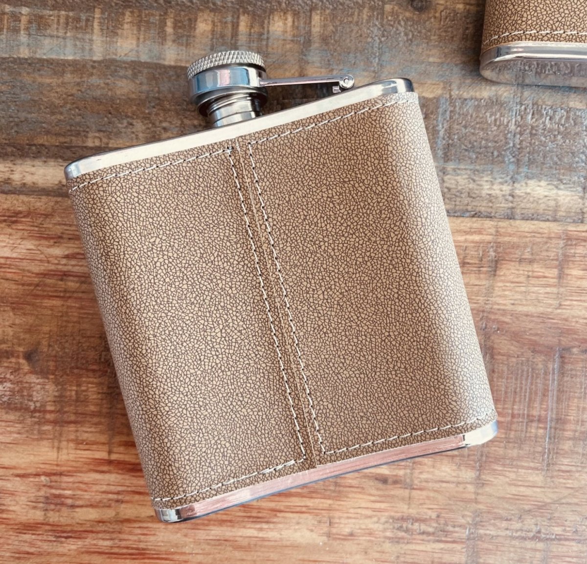 Monogram Flask - Personalized Flasks - GroomsDay