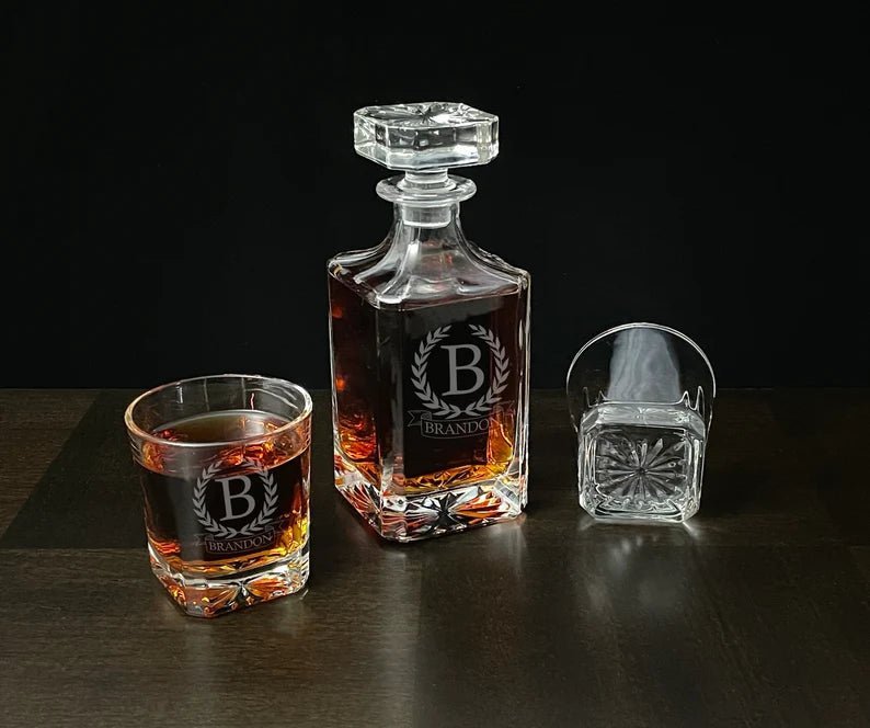 Whiskey On The Rocks Set - Decanter Set - GroomsDay