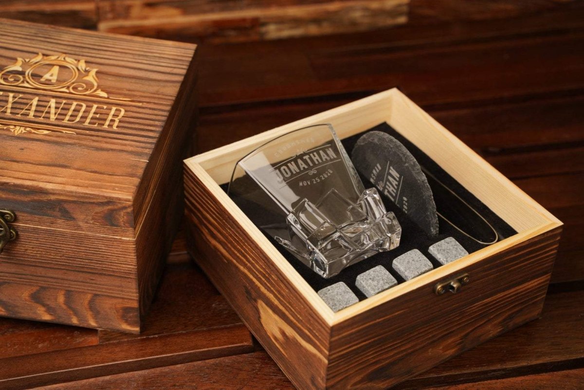 Whiskey Wizard Box - GroomsDay