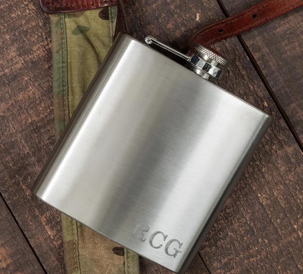 Custom Murano Stainless Steel Hip Flasks 6 oz. Set of 10, Personalized Bulk  Pack - Screw on Cap, Great for Wedding Party Gifts, Groomsmen Gifts