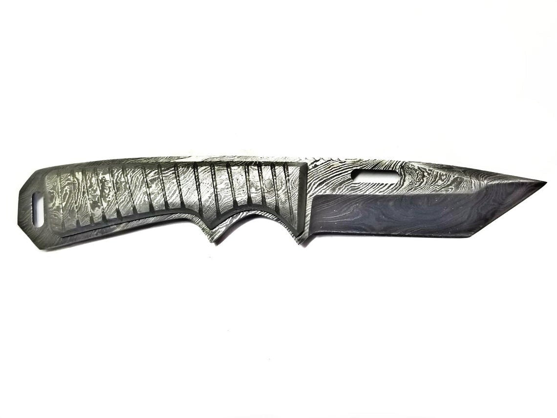 Damascus Knife