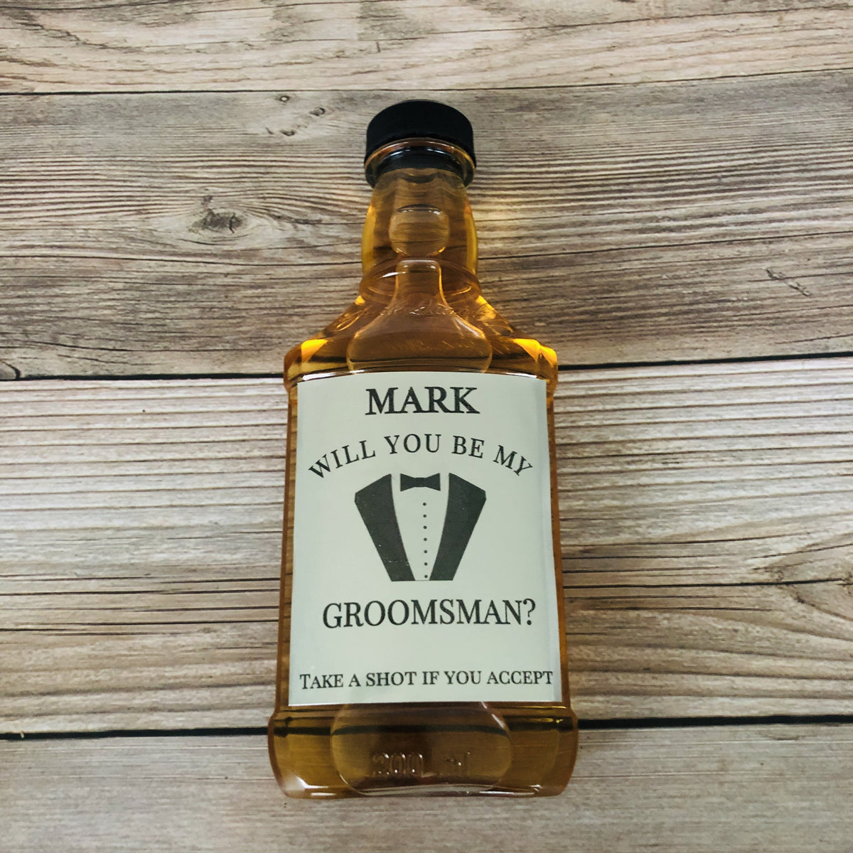 https://groomsday.com/cdn/shop/products/groomsmen-pint-label-28961037451333_1200x.jpg?v=1628933464