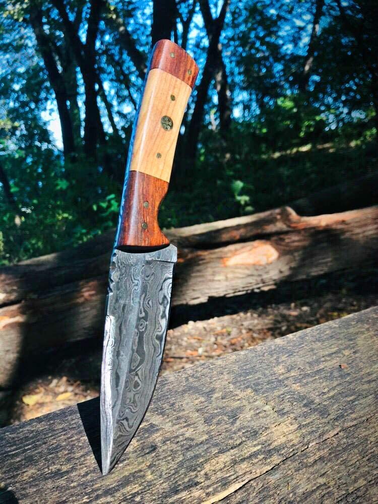 Damascus Knife