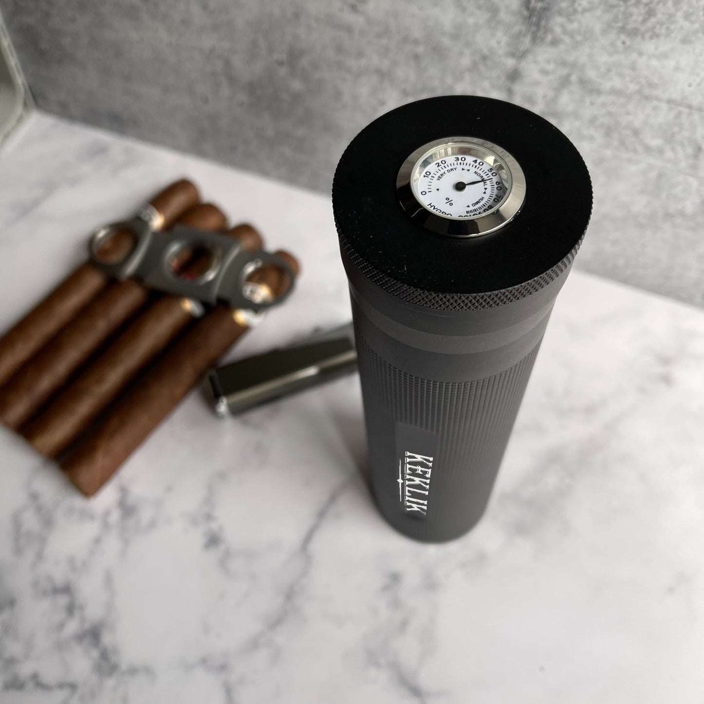 Custom Cigar Humidor Carry Case for Your Stogie Lover